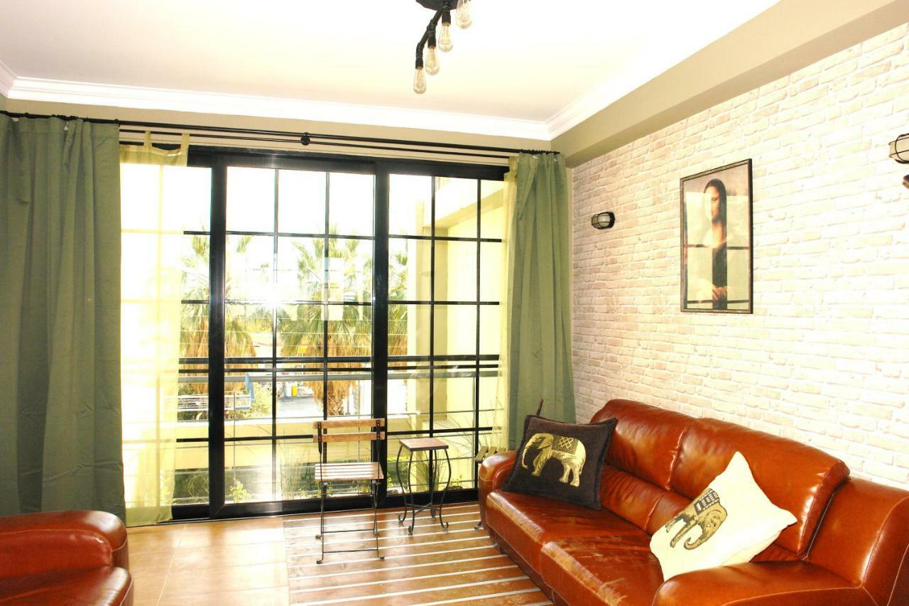 "Green Apartment" Close To Port & Center - Parking Patras Eksteriør billede